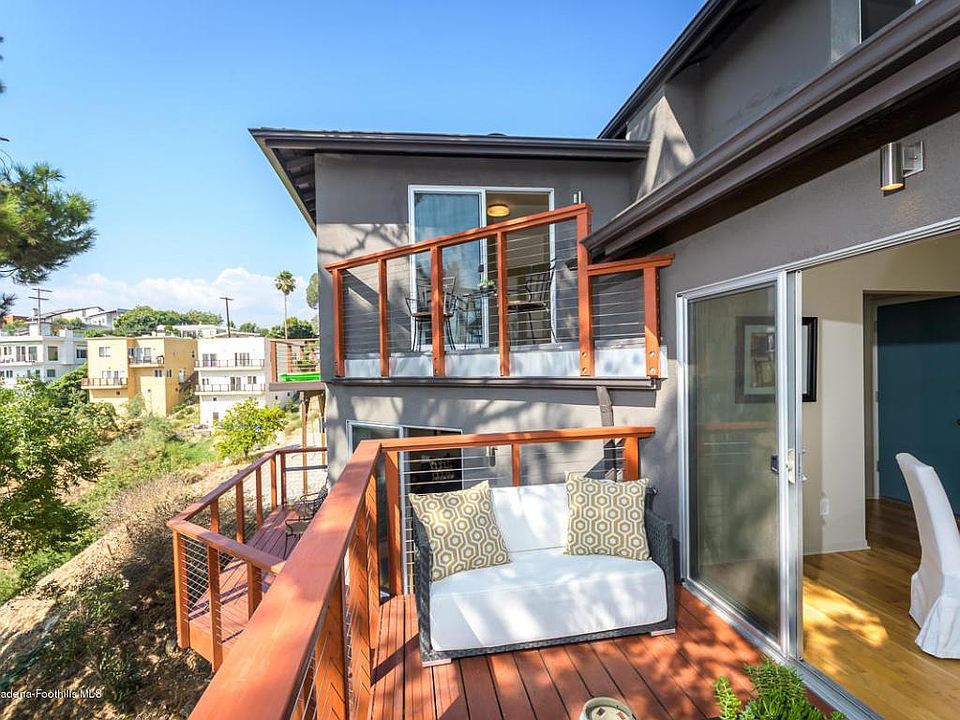 1st image of 3805 Cazador St
