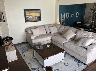 1878 Saxony Ln, Houston, TX 77058