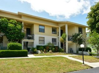 9226 Midnight Pass Rd APT 2B, Sarasota, FL 34242