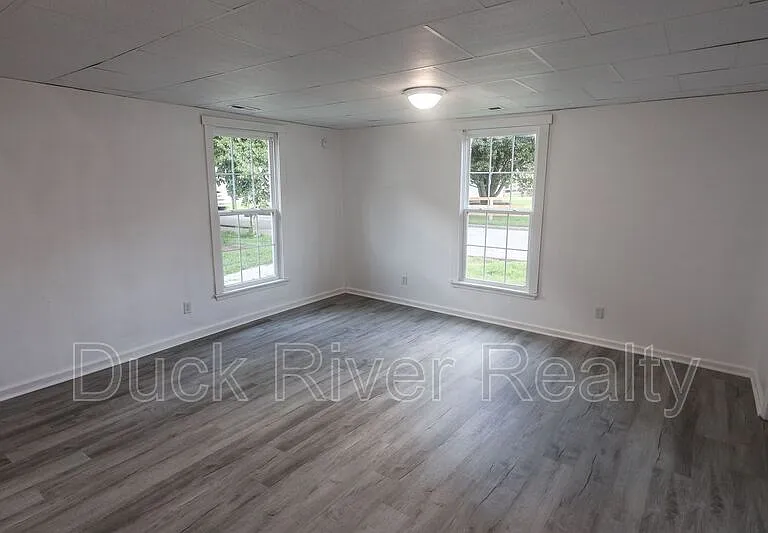 1409 Highland Ave — Photo 8