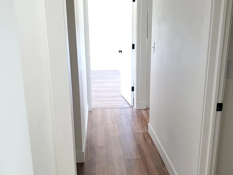 165 N 850 E — Photo 28