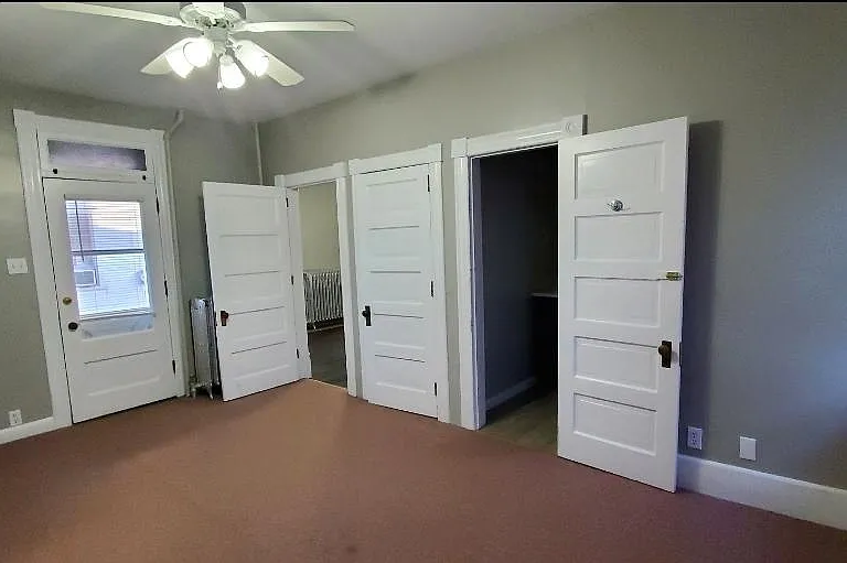 127 E Penn Ave #1 — Photo 11