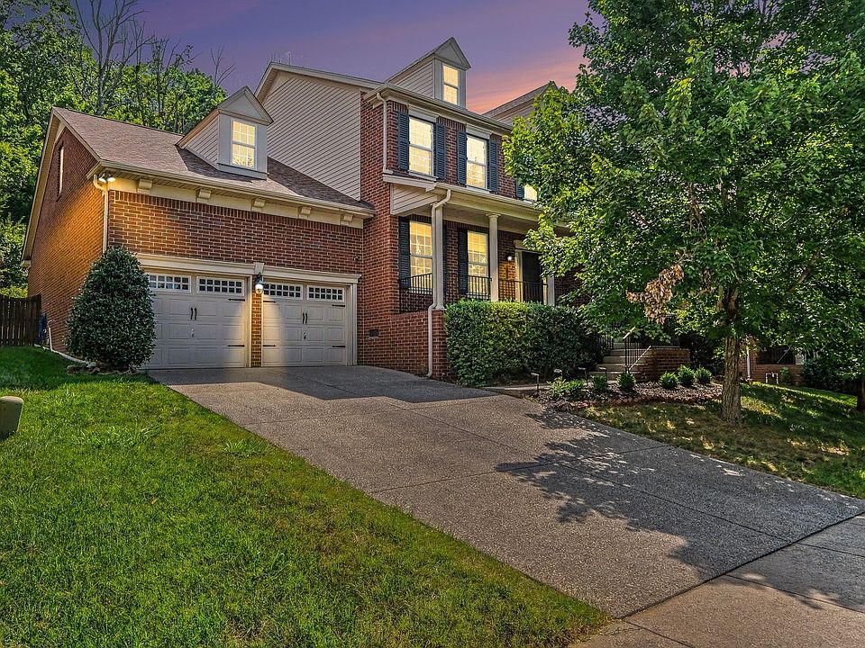 1st image of 1414 Chantilly Ln