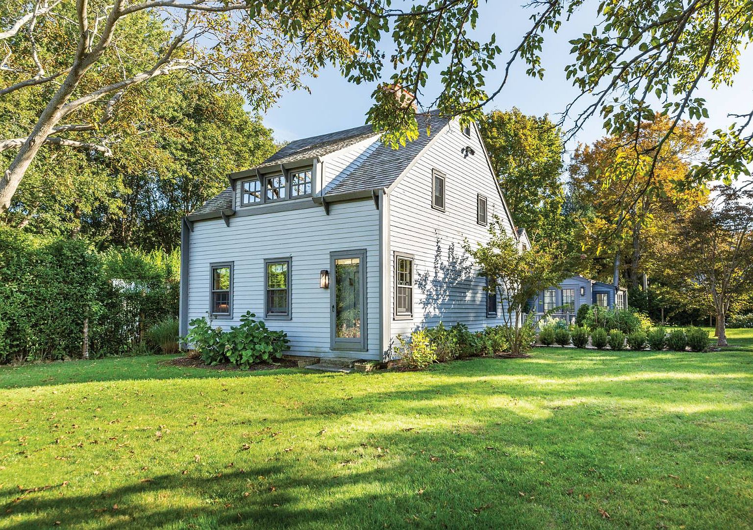 51 Hempstead St, Sag Harbor, NY 11963 | Zillow