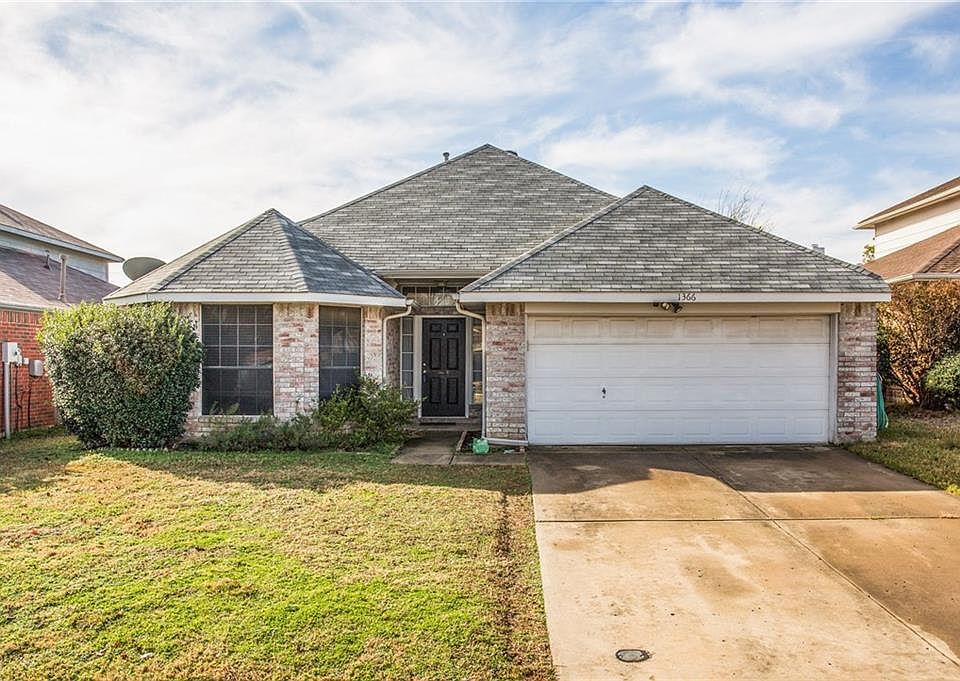 1st image of 1366 Honeysuckle Ln