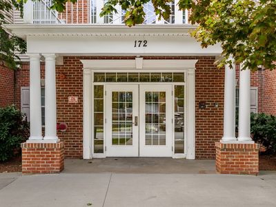 172 Haverhill St Unit 219, Andover, MA, 01810