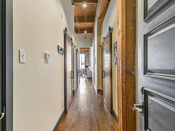3rd image of 2400 Mechanic St APT 304