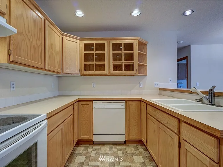 4055 Galena St SE — Photo 18