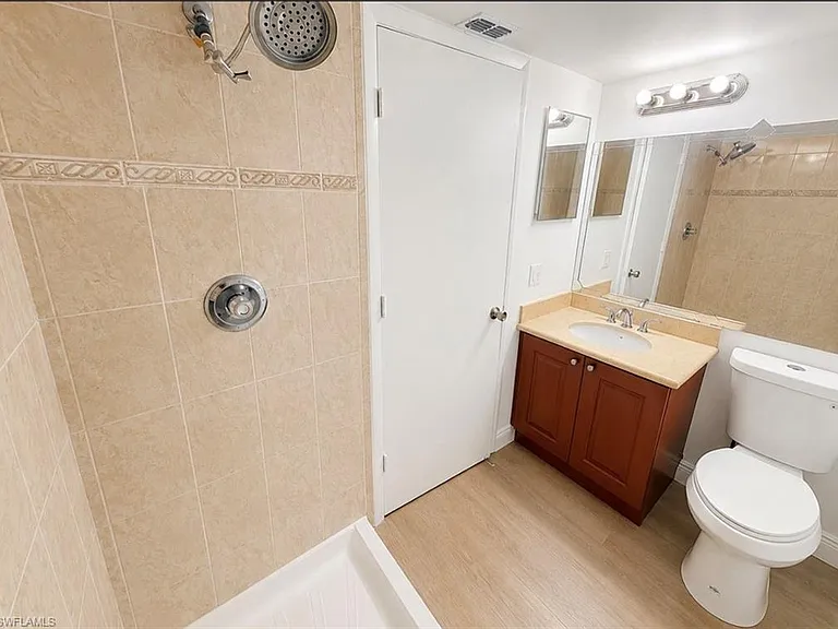 161 Santa Clara Dr #14 — Photo 14