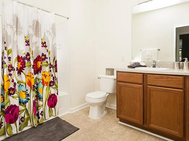 Glen Haven Apartments — Photo 9