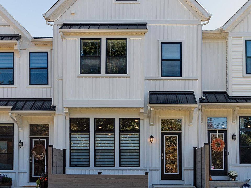 1st image of 4810 Mills Pointe Way