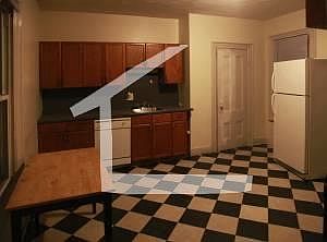 2nd image of 99 Franklin St