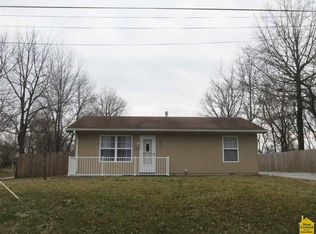 624 W Allen St, Clinton, MO 64735