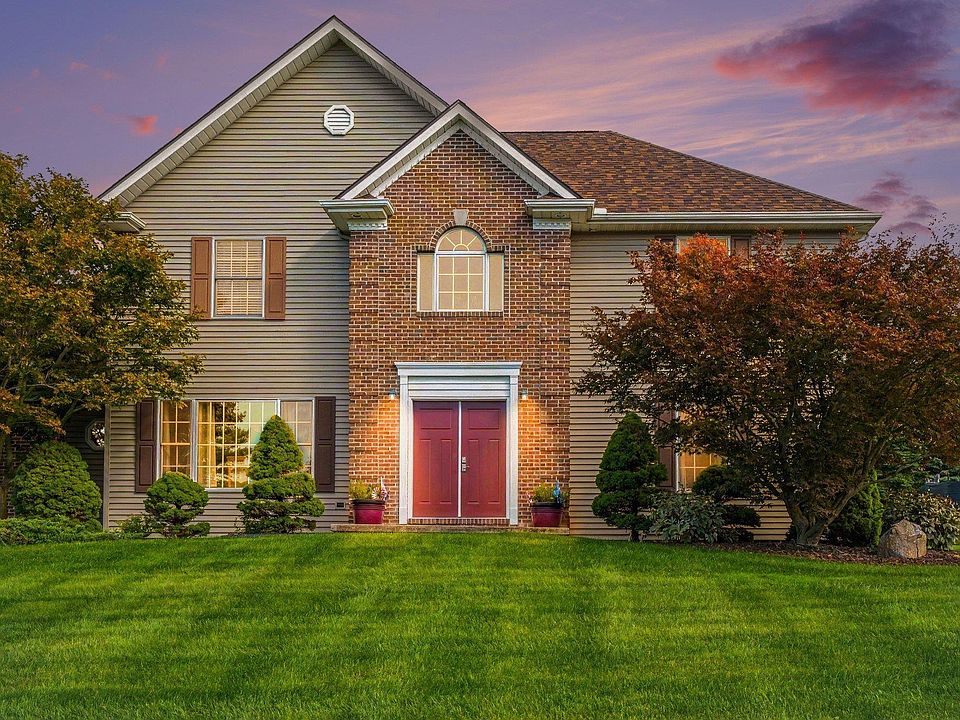 1st image of 23770 Stonegate Cir