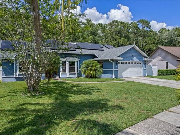 3rd image of 10413 Sable Ridge Ct
