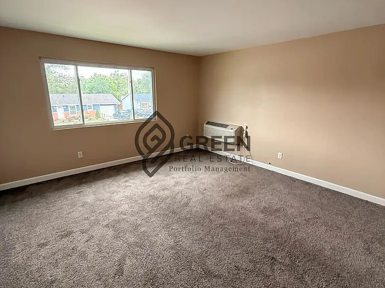 240 Tedmark Ave — Photo 1