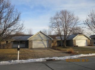 603 E Mondamin St, Minooka, IL 60447