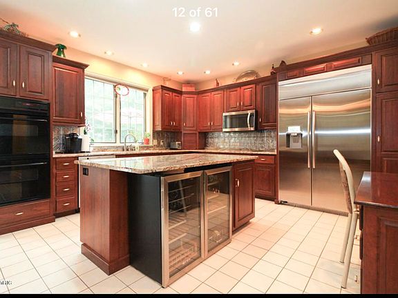 5th image of 2731 Burnock Dr