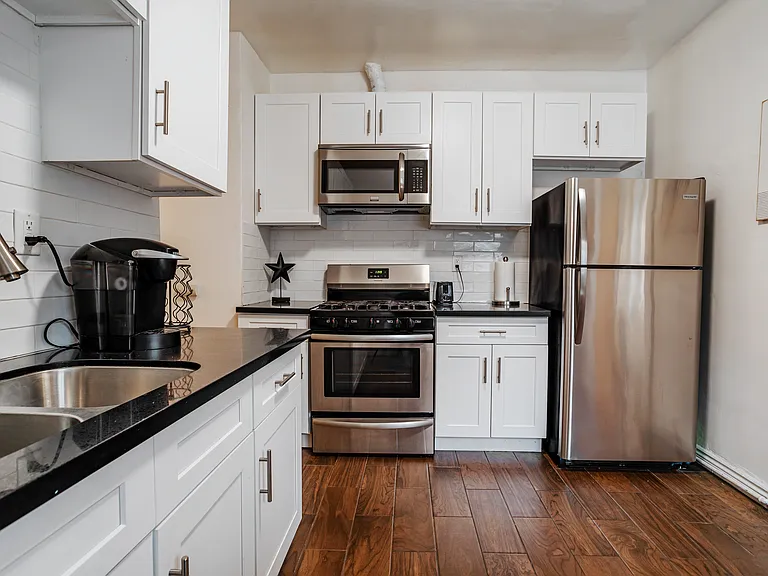 1806 Washington Way #A — Photo 6