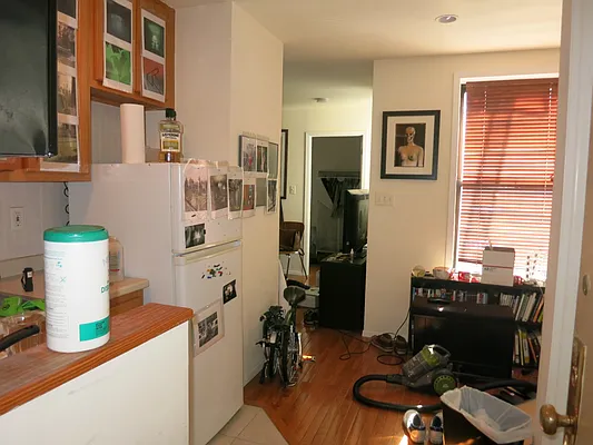 Rented by J Misrahi Realty Corp | media 27