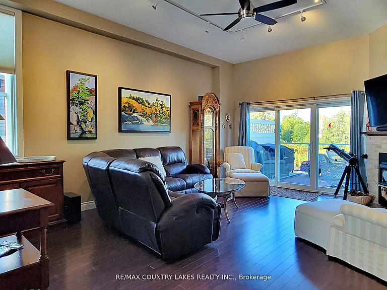 4 Paradise Blvd #11 — Photo 12