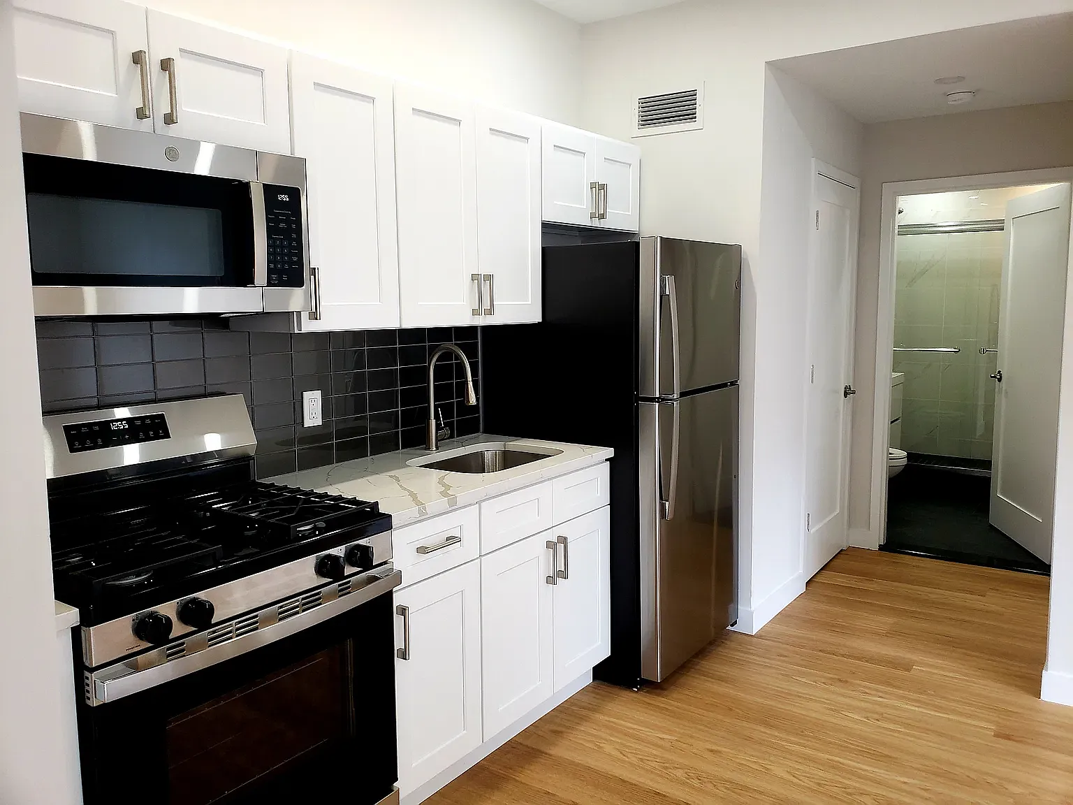 58-12 Queens Boulevard — Photo 1
