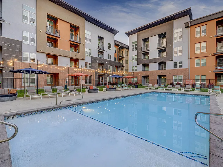 Novi at Jordan Valley Station Apartments — Photo 23