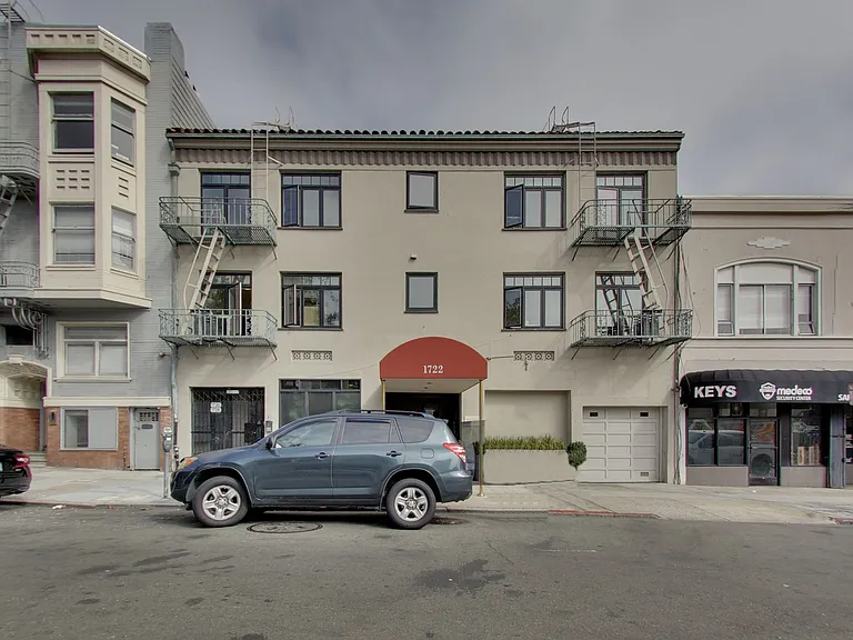 1722-1728-1730 Sacramento St — Photo 17