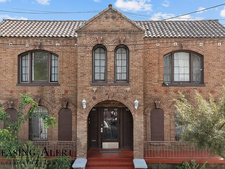 108 S Cummings St — Photo 1