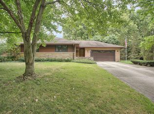 506 Dodson Dr E, Urbana, IL 61802