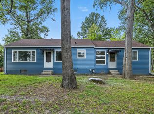 8835 E 10th St, Indianapolis, IN 46219