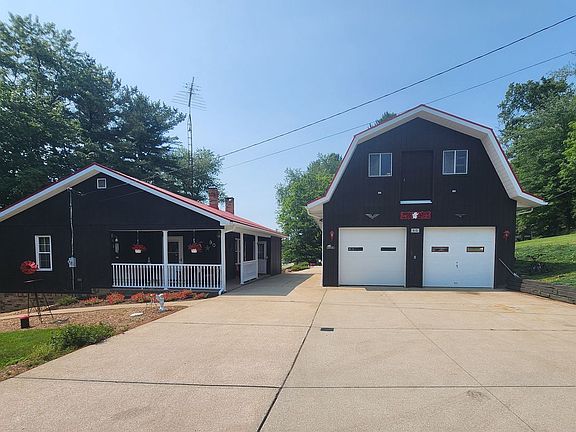 2nd image of 90 City View Dr