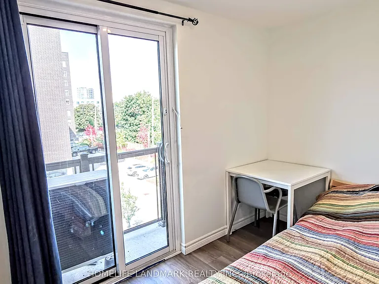 268 Lester St #304 — Photo 4