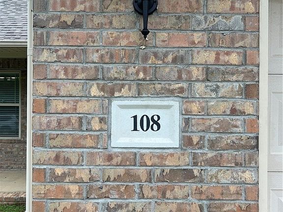 2nd image of 108 Stone Dr