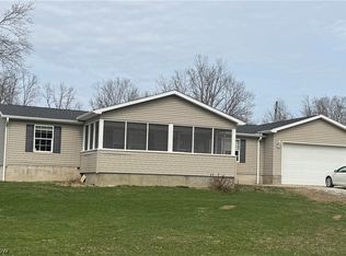 16525 Heron Rd, Senecaville, OH 43780