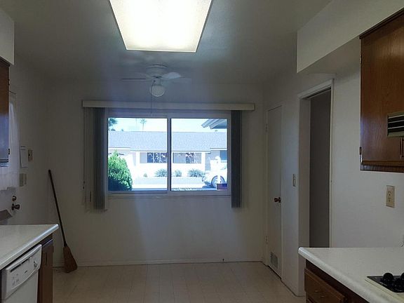 4th image of 10006 W Kingswood Cir