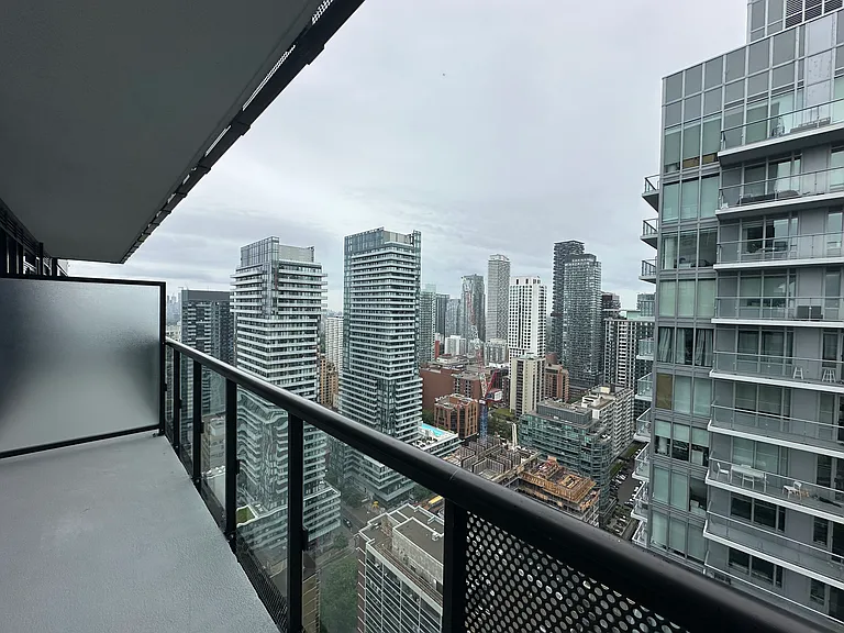 117 Broadway Ave — Photo 19
