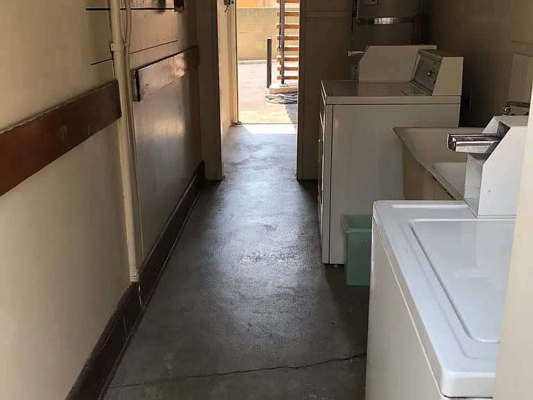 1604 S 4th St #4 — Photo 3