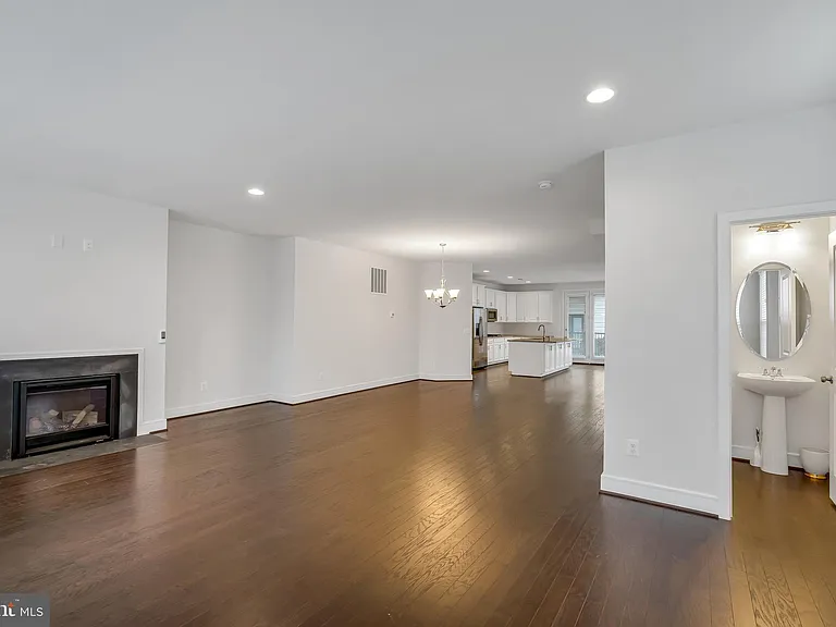 42281 Belgrave Gardens Ter — Photo 19