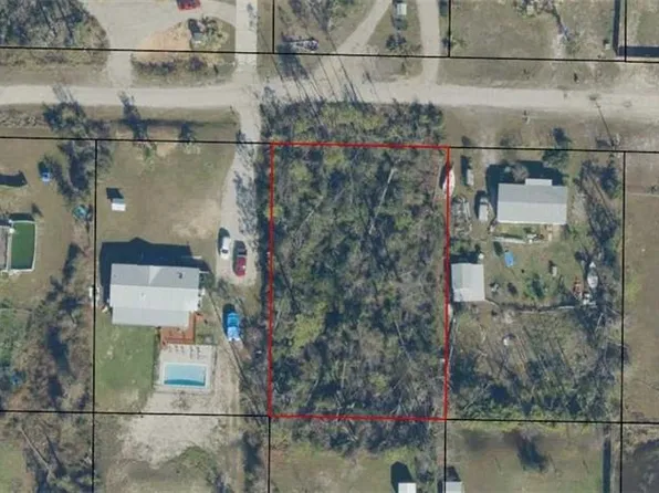 8014 Charles Michael Dr, Panama City, FL 32404