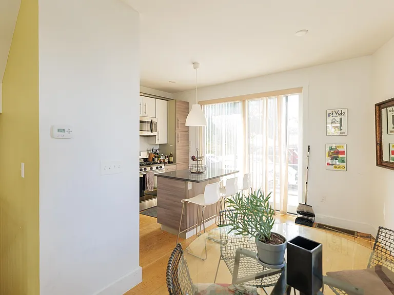 66 Hooker St #66 — Photo 4