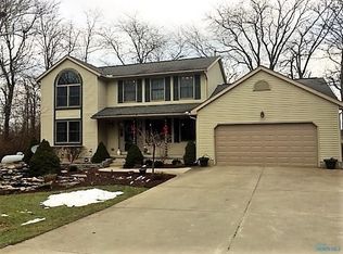 7447 Schadel Rd, Whitehouse, OH 43571