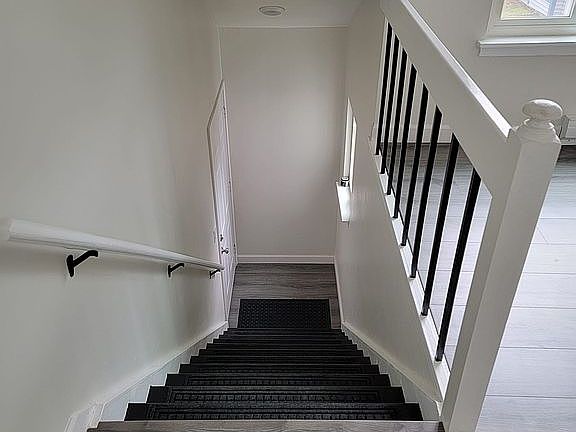 2nd image of 152 Candlewood Dr