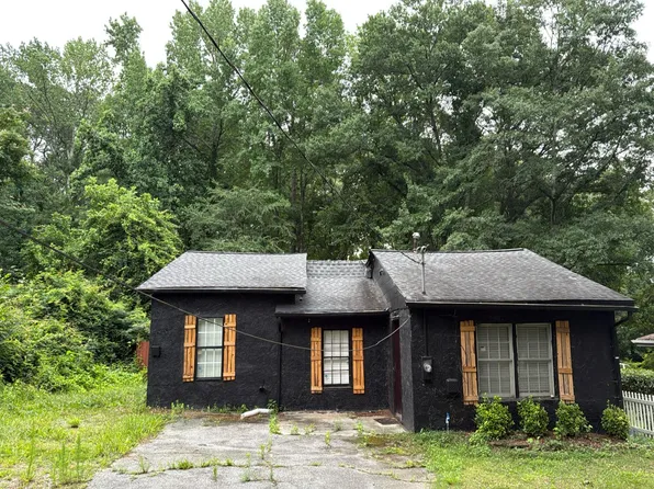 3258 Pebble Dr, East Pt, GA 30344