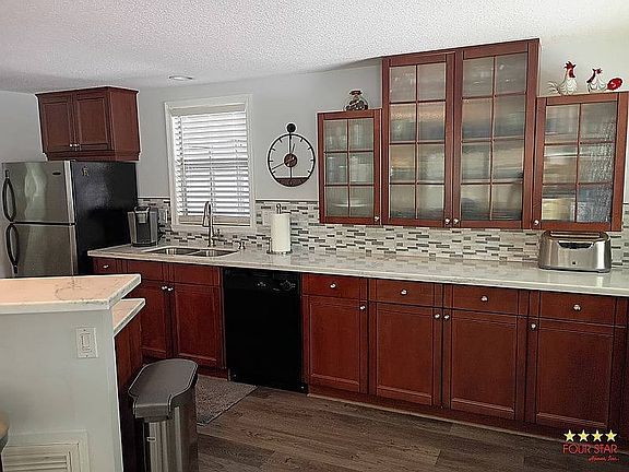 5th image of 6703 NW 29th Ct