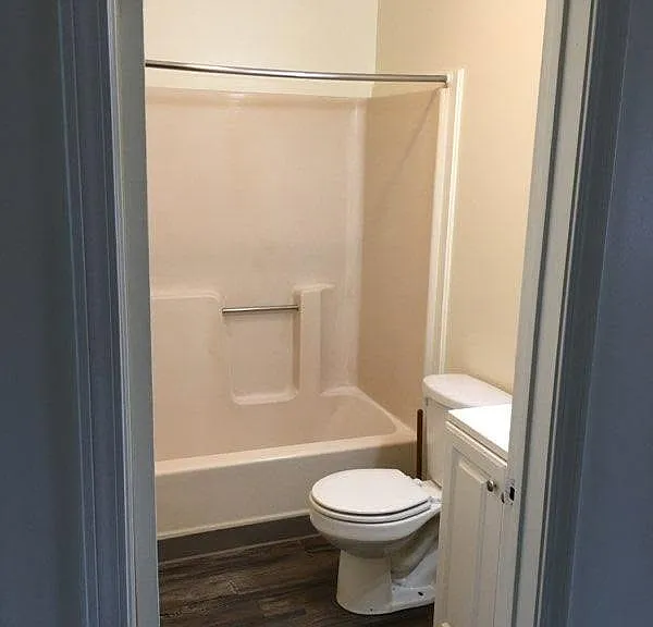 51 E Main St #D — Photo 8