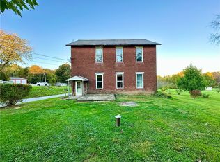 118 Firehall Rd, New Castle, PA 16101