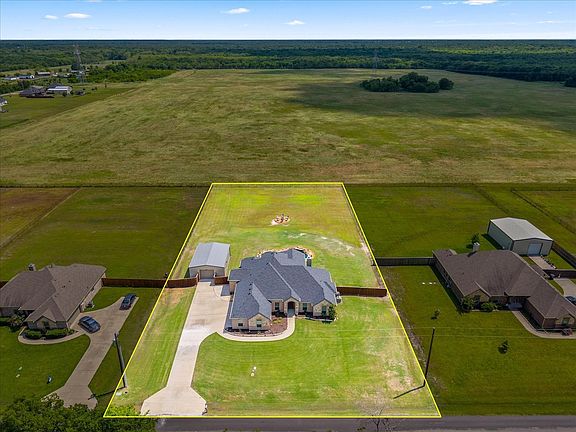 2nd image of 3467 County Road 2508