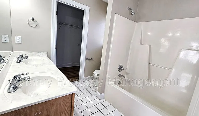 121 Rushing Wind Way — Photo 14