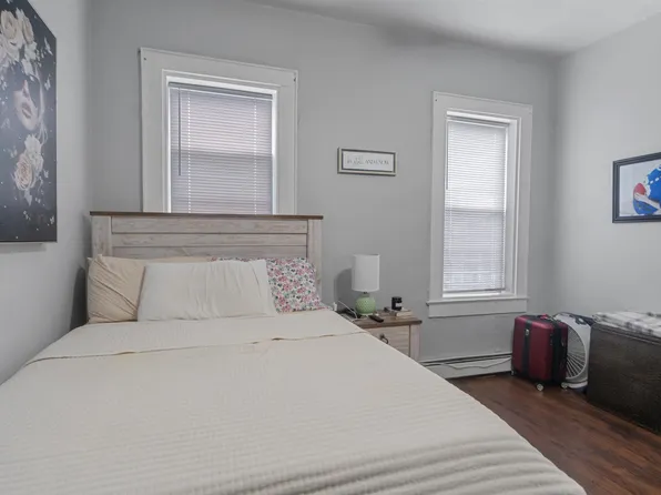 1201-1203 Bergenline Avenue image 39 of 50